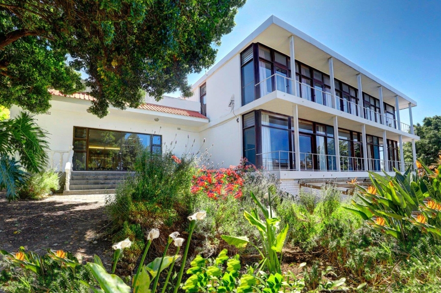 5 Bedroom Property for Sale in Welgemoed Western Cape